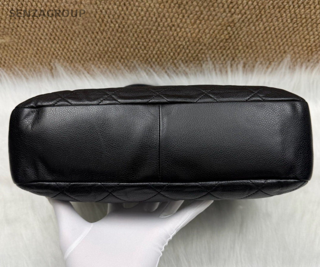 Chanel Diamond CC Logo Chain Shoulder Bag Black Silver Women Classic