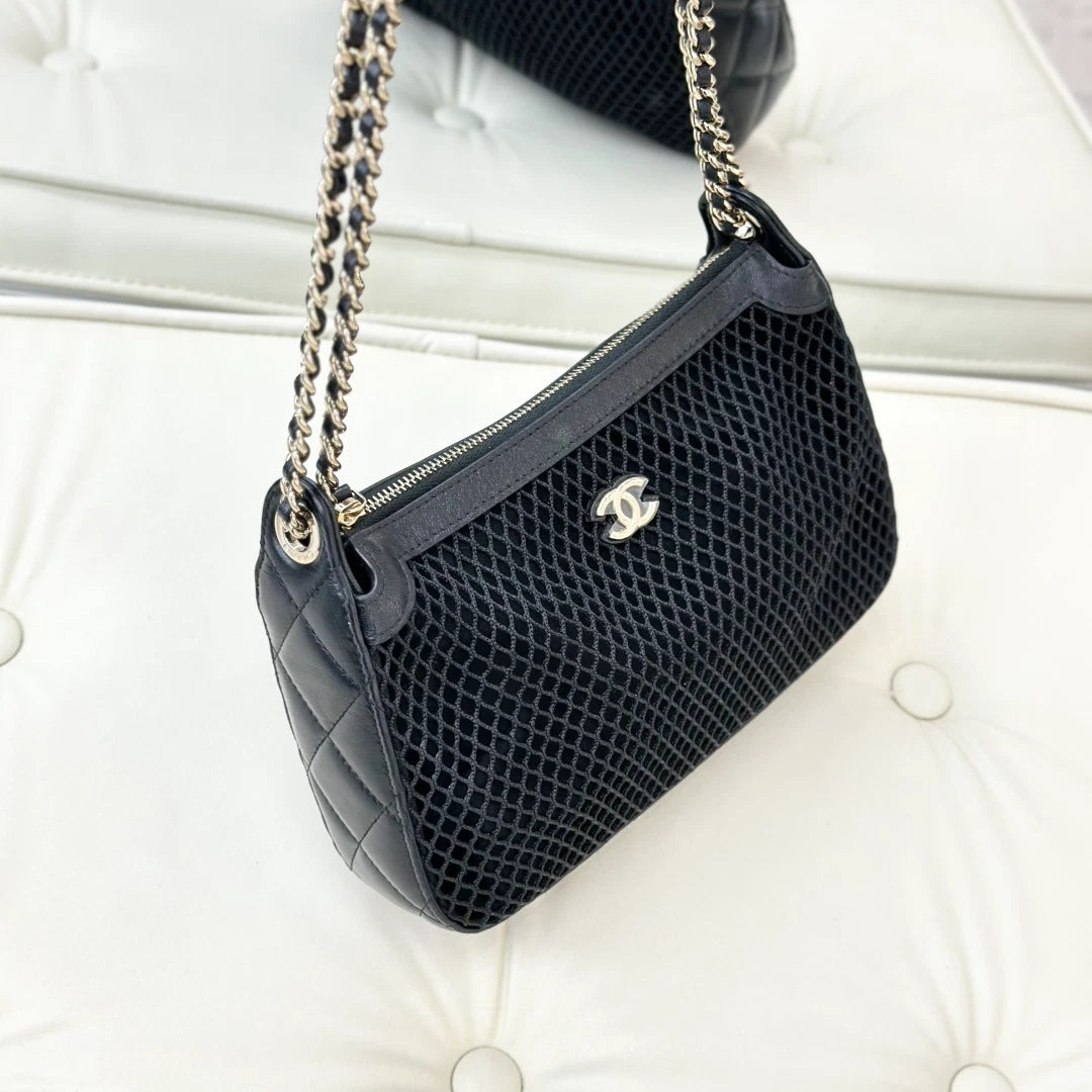 Chanel Calfskin Chain Shoulder Bag Crossbody Black Gold Used Women Classic S
