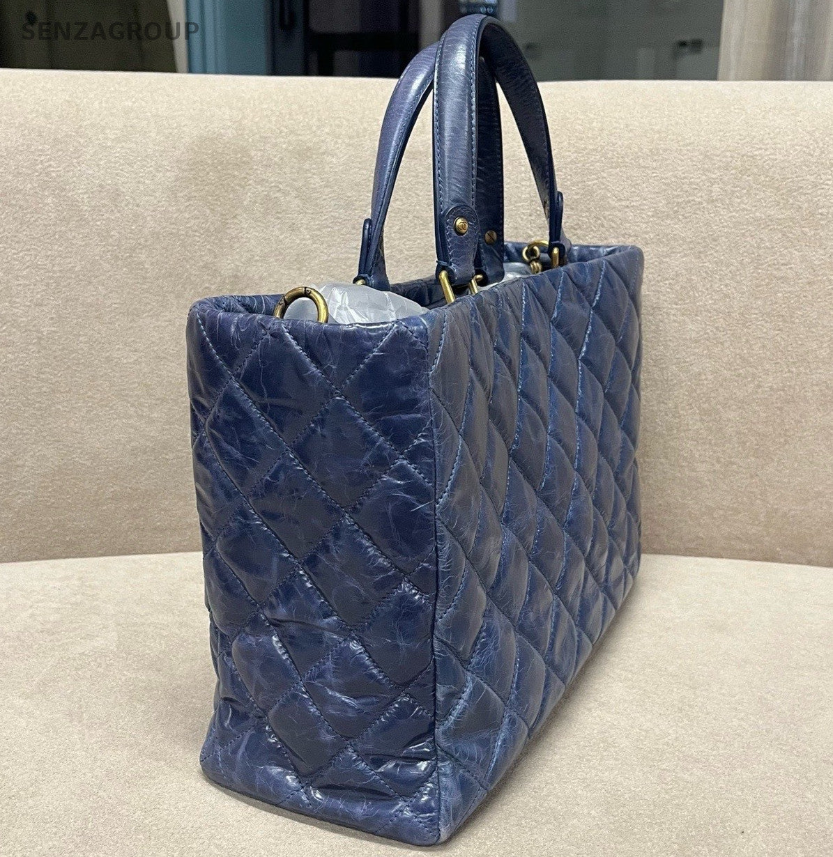 Chanel Diamond Tote Chain Shoulder Bag Top Handle Bag Blue Gold Women Classic