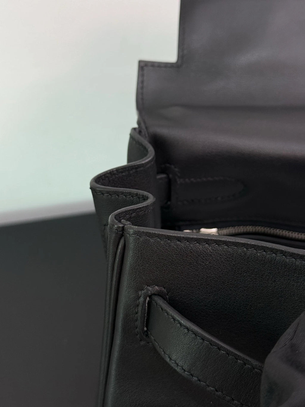 Hermes Kelly32 Evergrain Top Handle Bag Crossbody Black Silver Classic Women