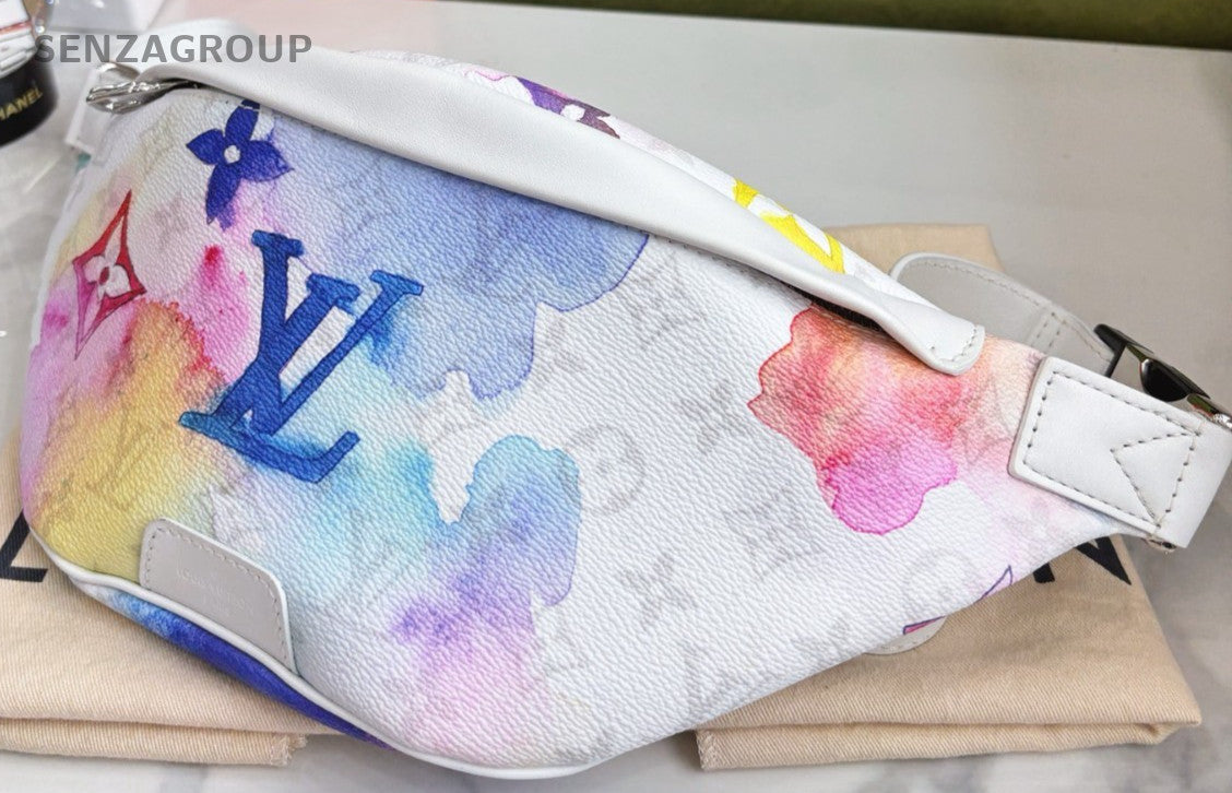 Louis Vuitton Discovery Coloful BumBag White Crossbody bag Almost brand NEW