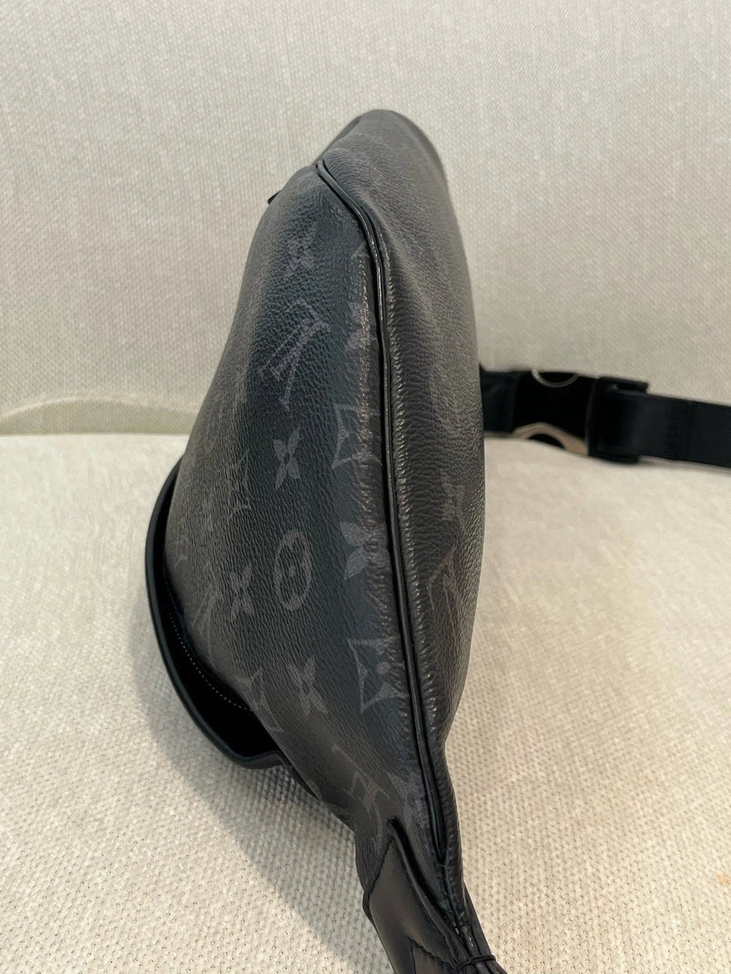 Louis Vuitton Bumbag Monogram Black Silver Crossbody Belt Bag Excellent