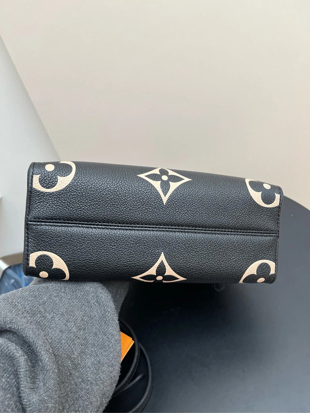 Louis Vuitton Onthego Black White Small Tote Bag For Women