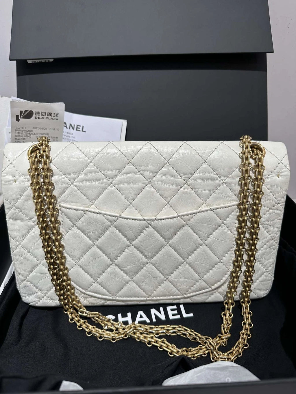 CHANEL 2.55 Medium White Leather Shoulder Bag For Women