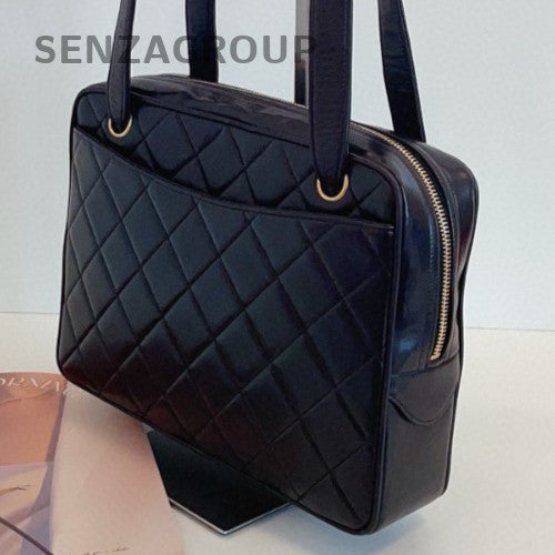 Chanel Diamond Pattern Calfskin Shoulder bag Black Gold Women Classic Designer