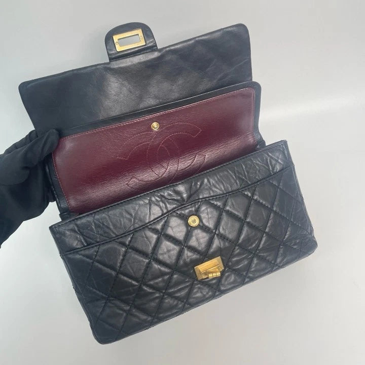 CHANEL Black 2.55 Medium Chain Shoulder Crossbody Bag For Women