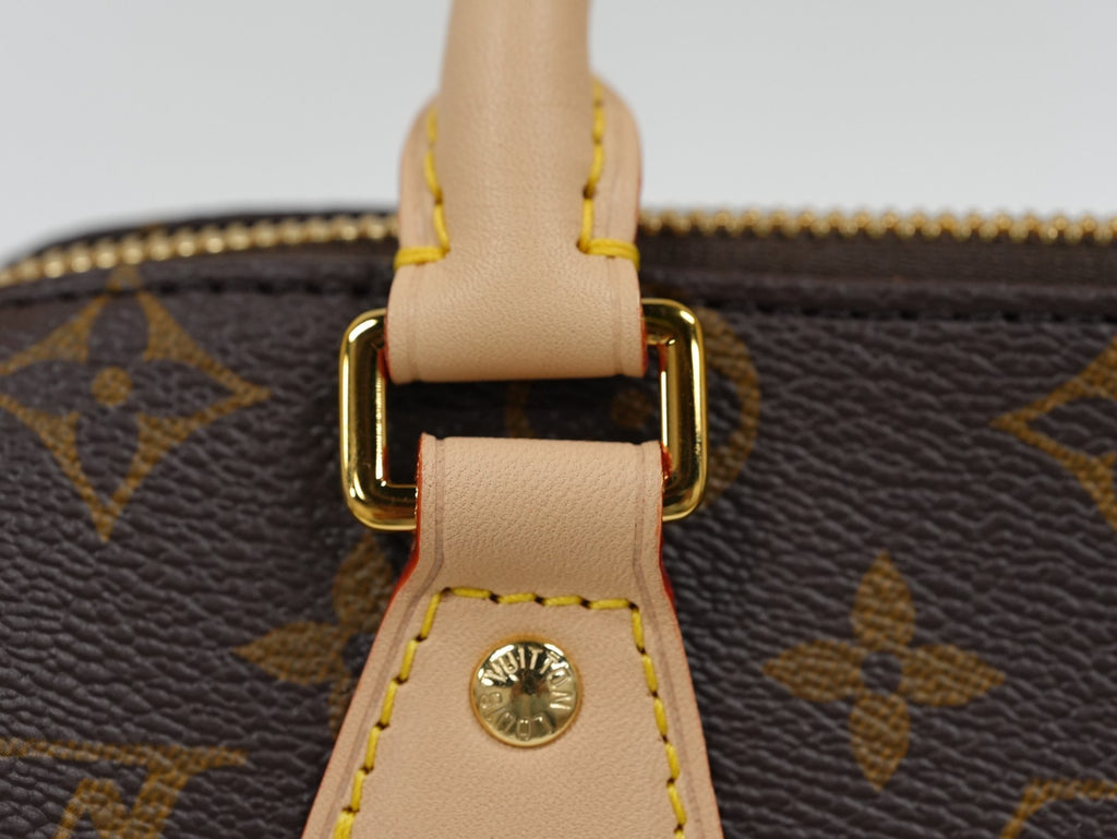 Louis Vuitton Speedy 20 Bandouliere monogram Canvas Almost Brand NEW Women