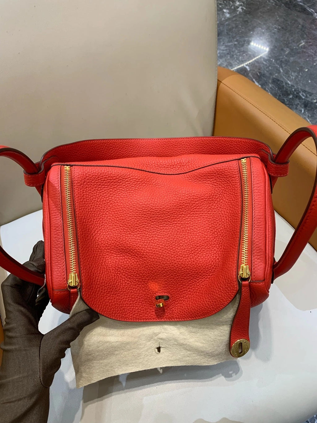 Hermes Lindy30 TC Leather Red Gold Hardware Bag For Women