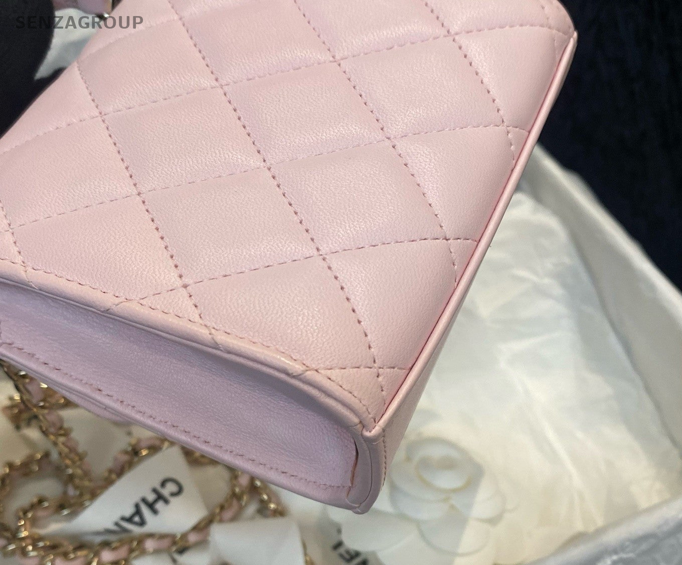 Chanel Diamond Mini Top Handle Bag Chain Crossbody Pink Gold Women Fashion