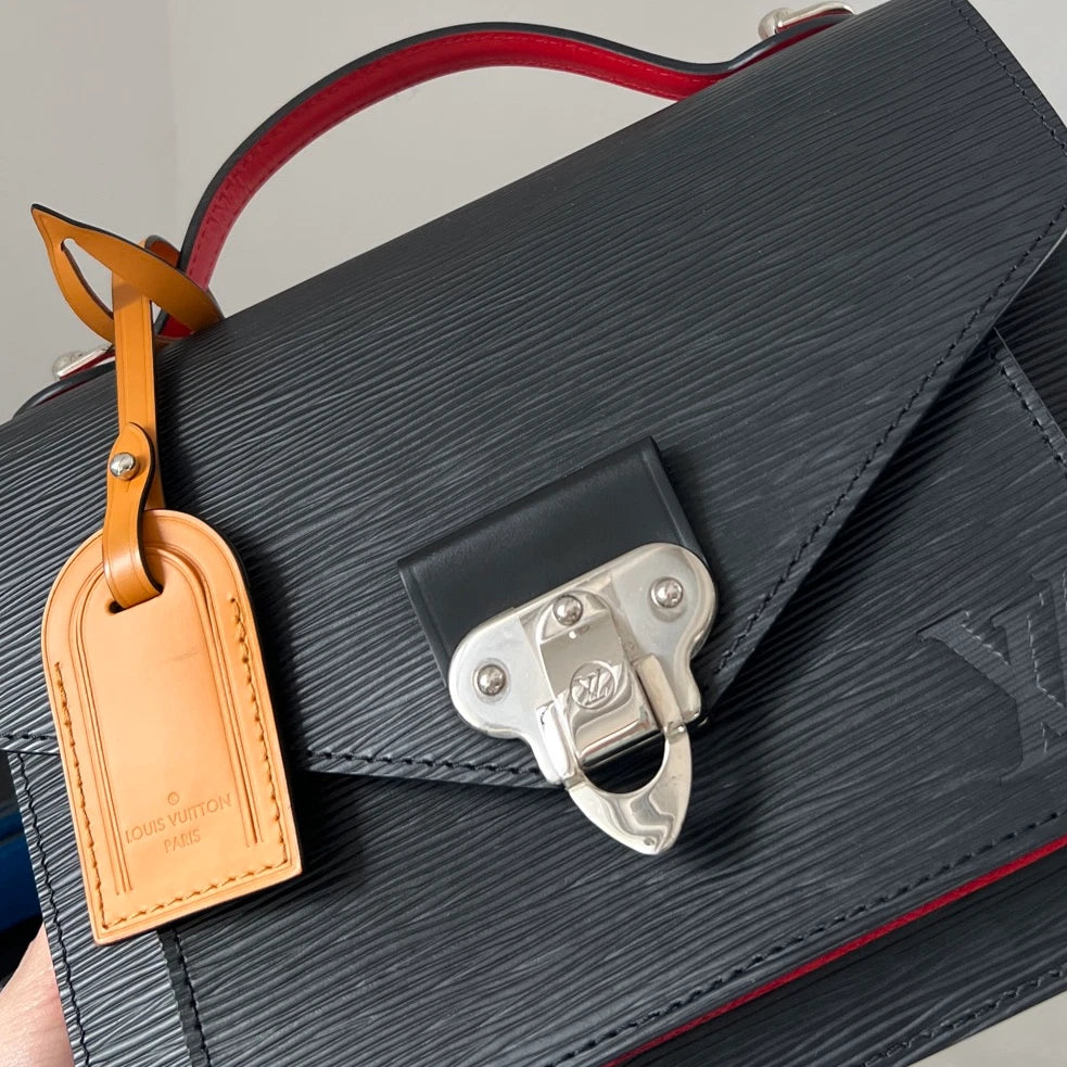 Louis Vuitton Noe Epi Leather Black Silver Crossbody Handbag Excellent