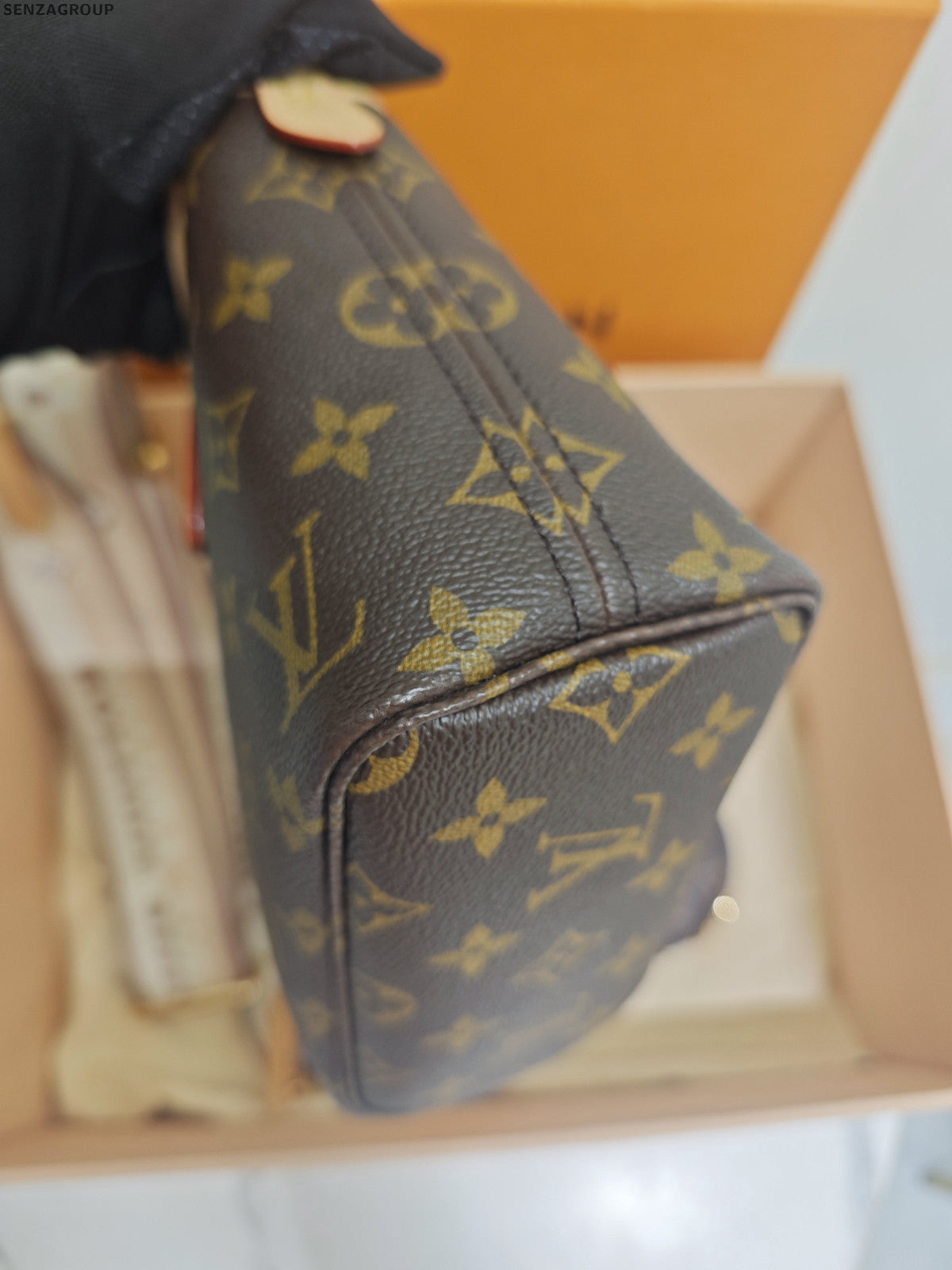 Louis Vuitton Neverfull BB Monogram Shoulder Bag - Classic Women's