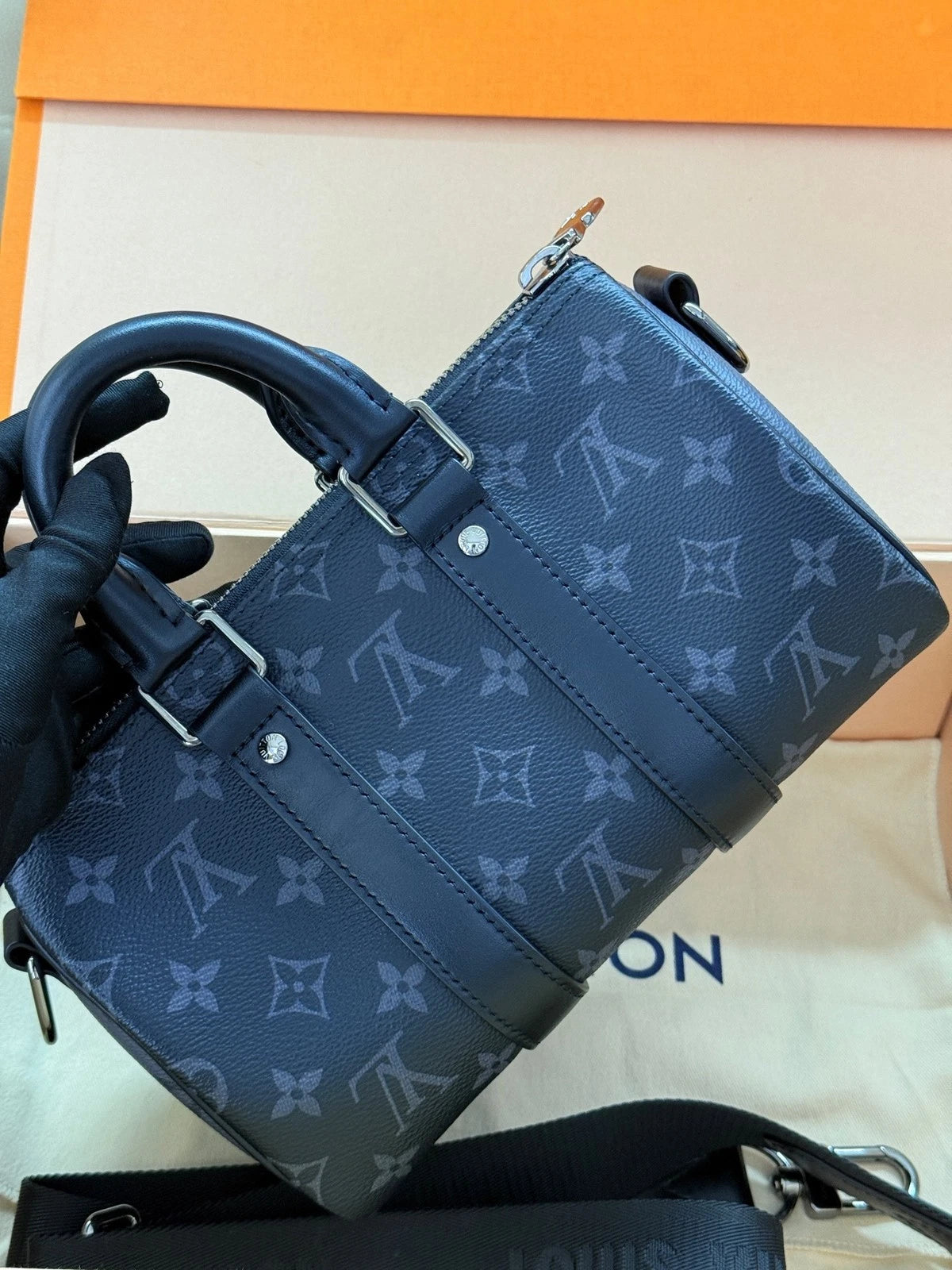 Louis Vuitton Keepall25 Black Top Handle Handbag For Women