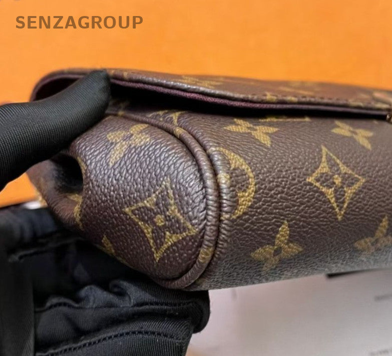 Louis Vuitton Favorite MM Monogram Chain Shoulder Bag Crossbody Women Classic