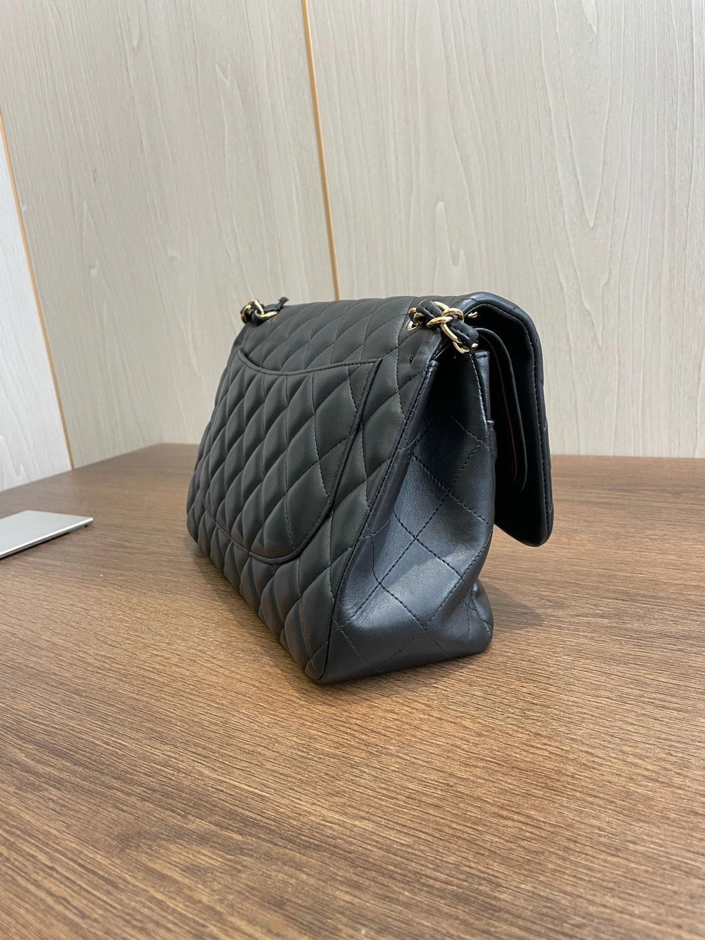 CHANEL Classic Flap Jumbo Chain Shoulder Crossbody Bag Daily Use Black Gold