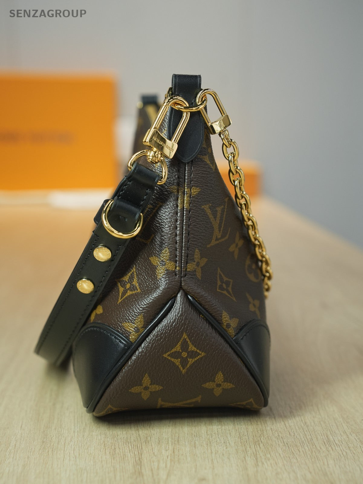 Louis Vuitton Monogram Back boulogne  Shoulder Crossbody bagM45832