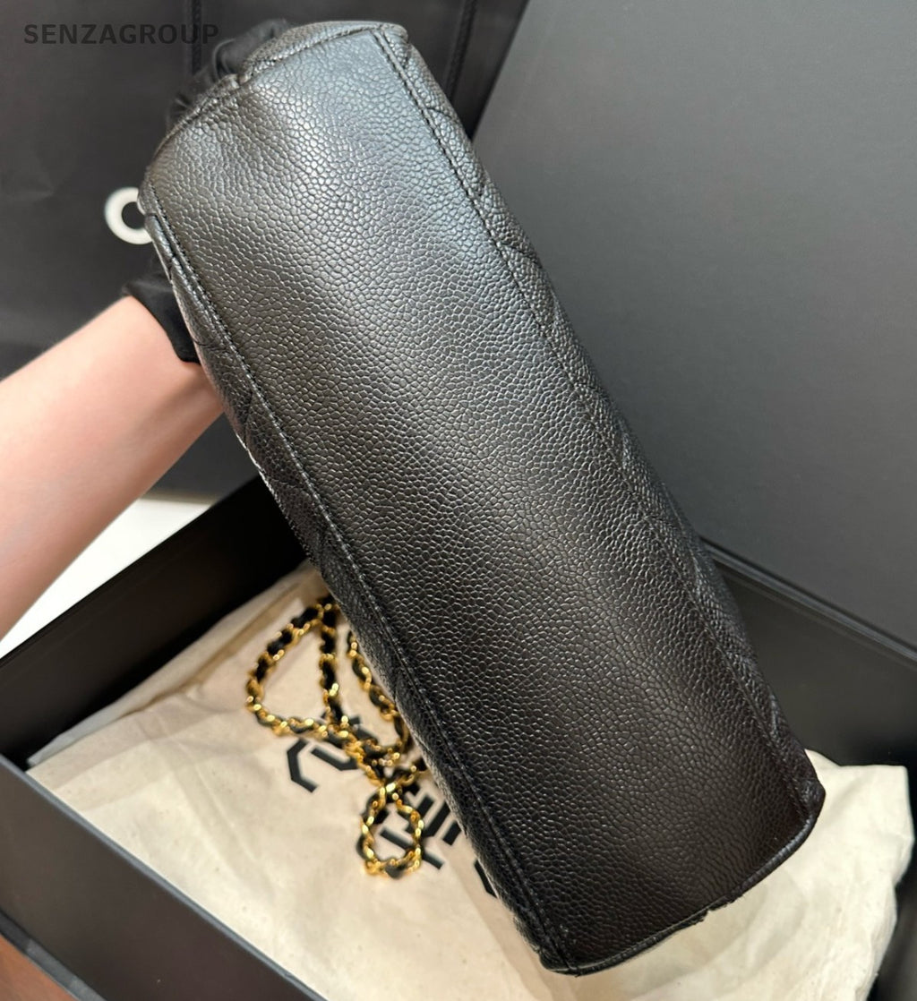 Chanel Diamond Chain Shoulder Bag Black Gold Women Classic Vintage