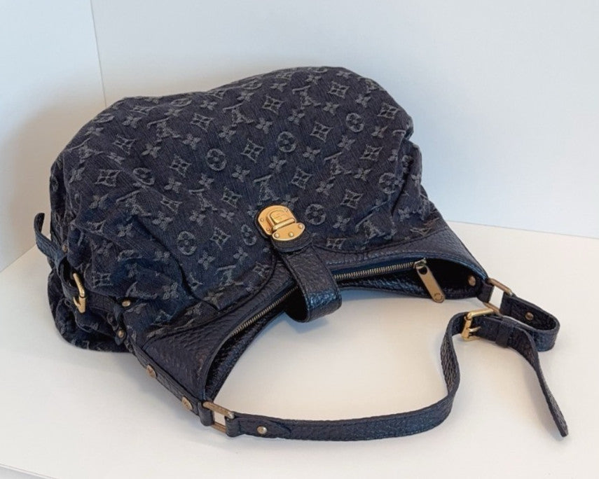 Louis Vuitton Hobo Denim Premium Black Monogram Shoulder bag Women
