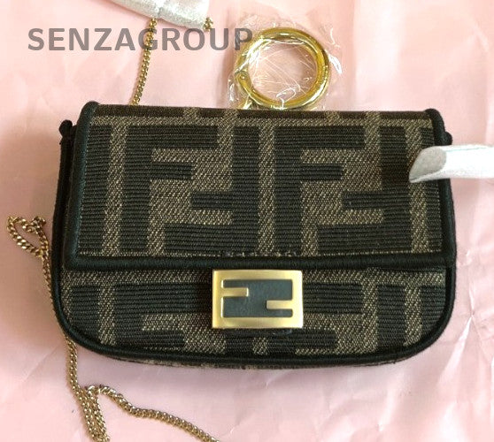 Fendi mini Chain Bag Monogram Shoulder Crossbody Bag Women Black