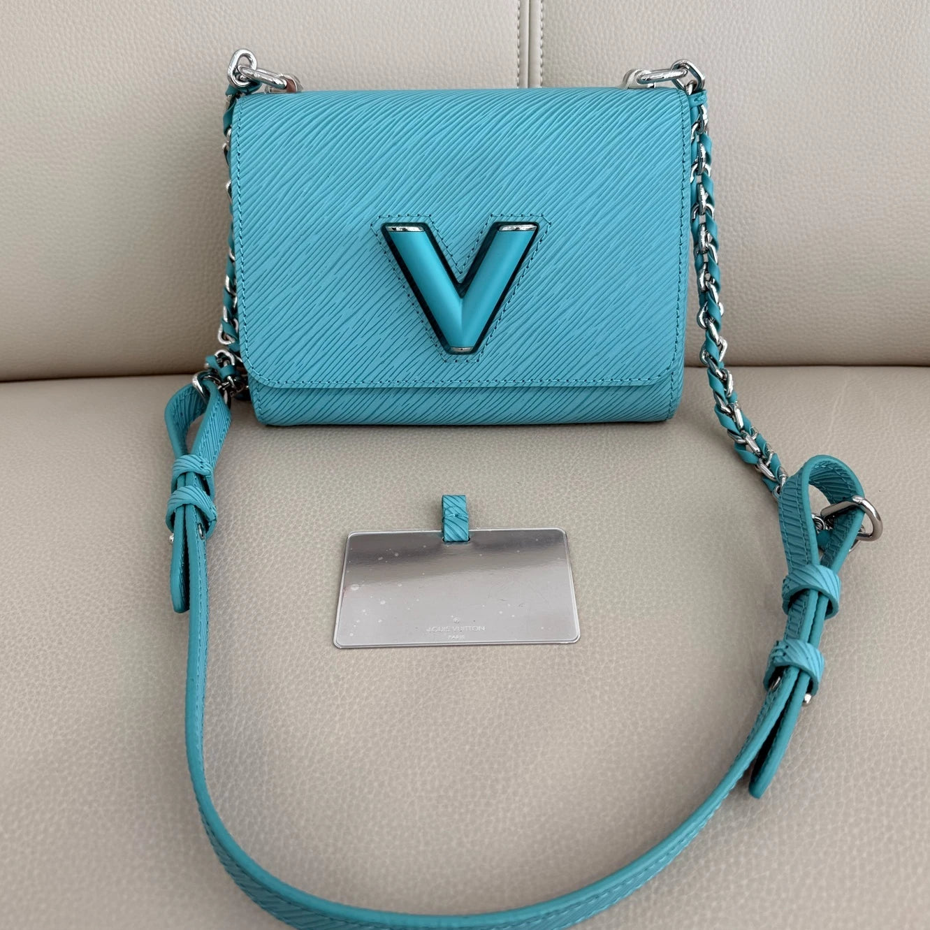 Authentic Louis Vuitton Twist Small Green Calfskin Shoulder Bag For Women