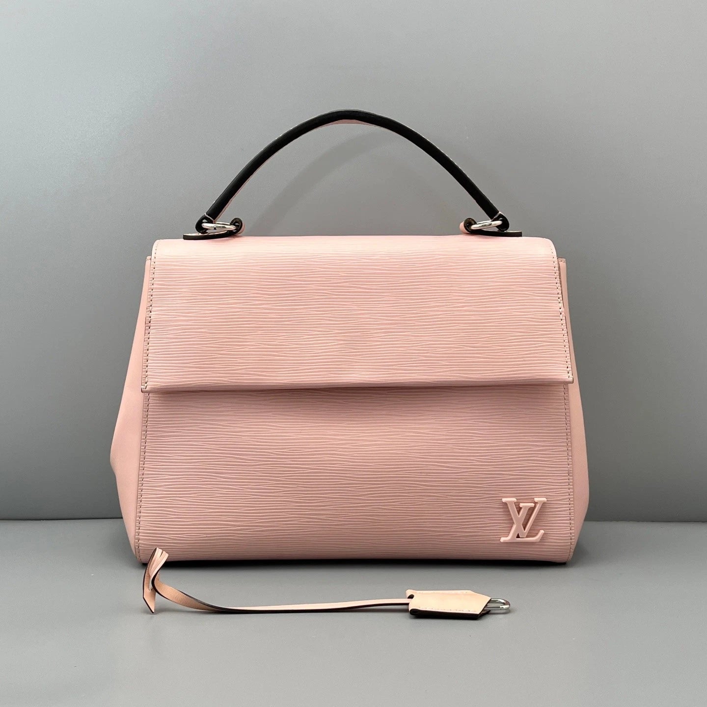 Louis Vuitton Cluny Epi Leather Pink Silver Top Handle Excellent
