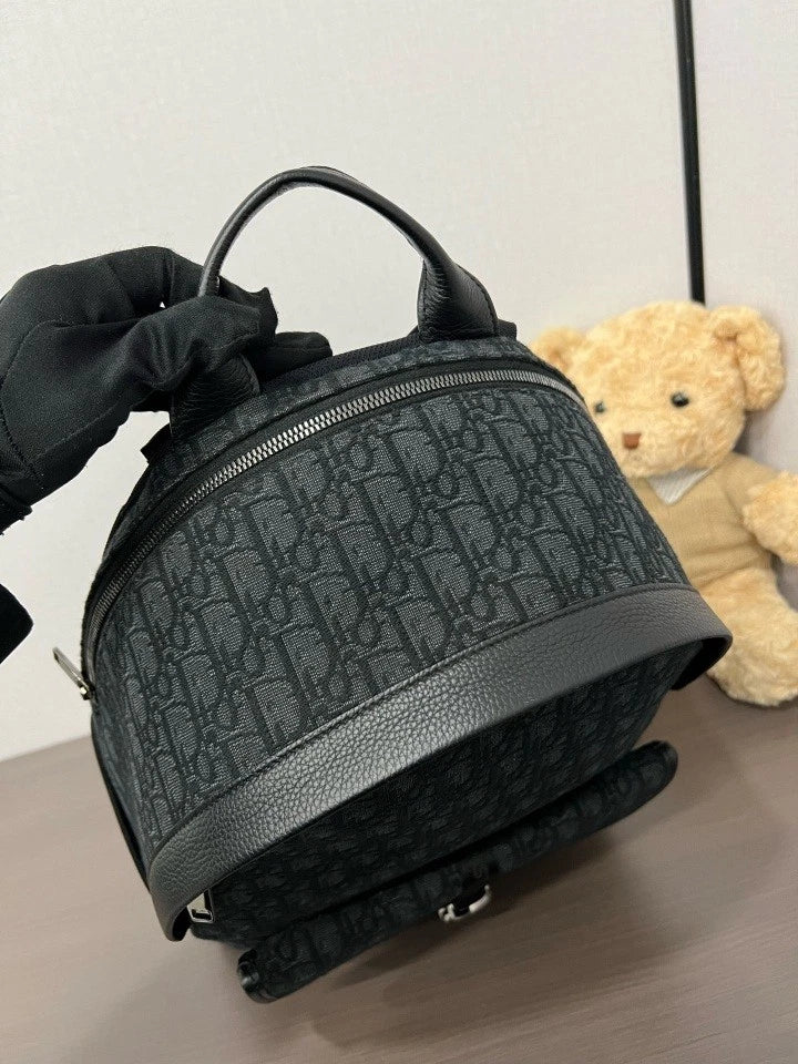 Dior 8 Series Dark Pattern Backpack For Women