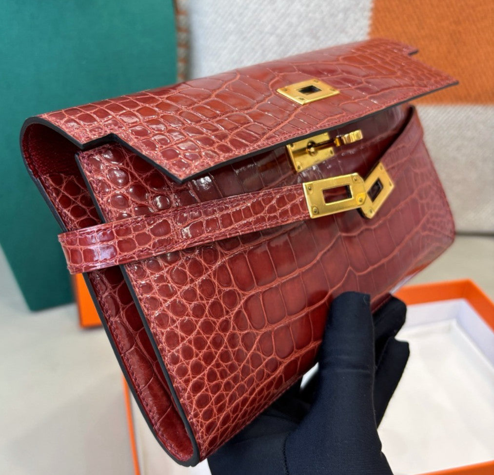 Hermes Kelly Long Wallet Red Gold Clutch Used Women Classic Fashion