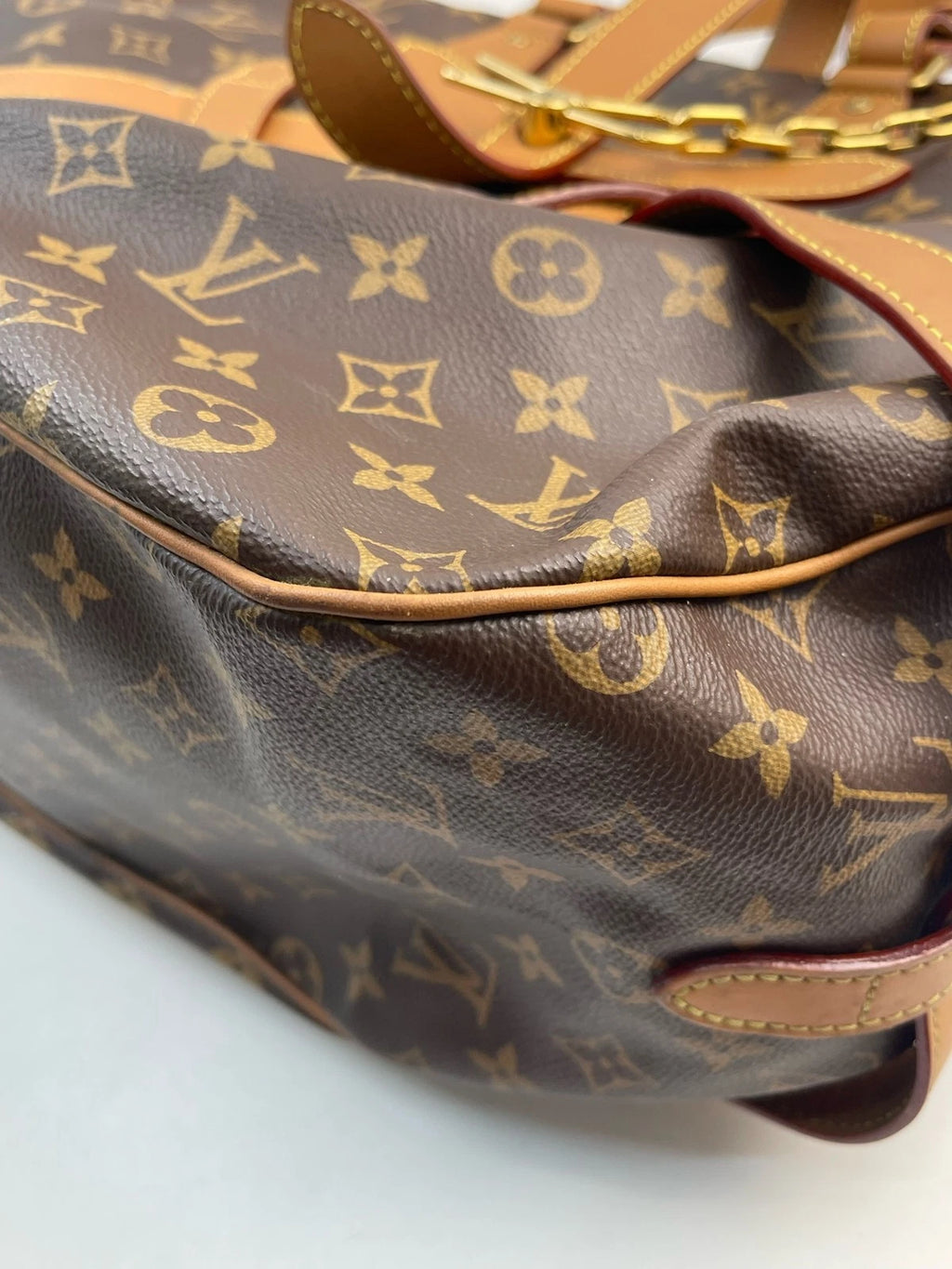 Louis Vuitton Runway Show Women's Shoulder Bag