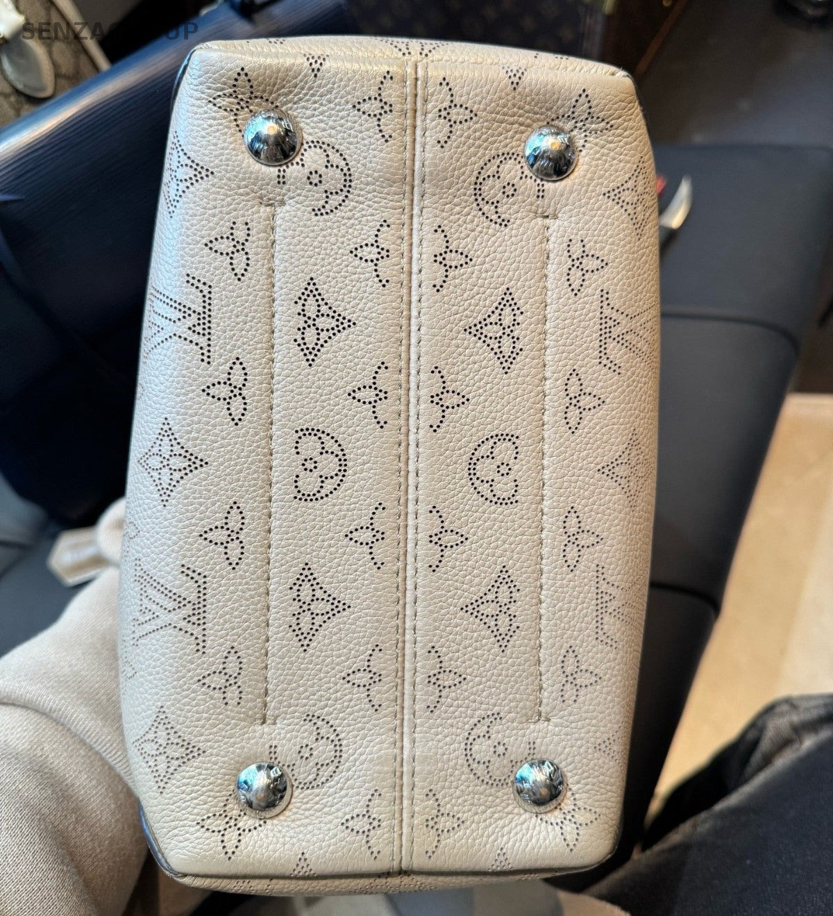 Louis Vuitton Hina Monogram Top Handle Bag Crossbody Beige Silver Women Classic