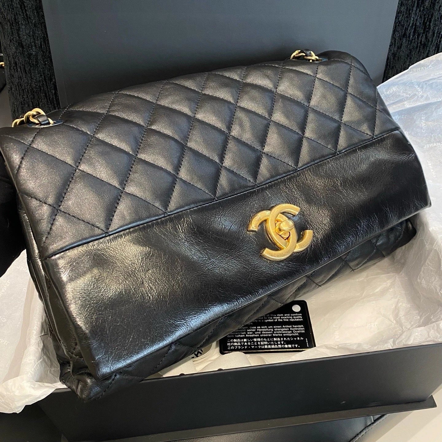 Chanel Calfskin Diamond Chain Shoulder Bag Black Gold Used Women Classic