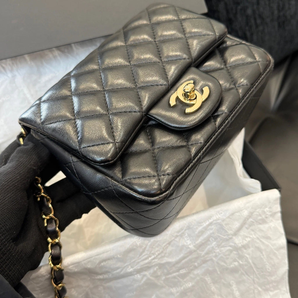 Chanel Classic Flap Lambskin Chain Shoulder Crossbody Black Gold Women Diamond