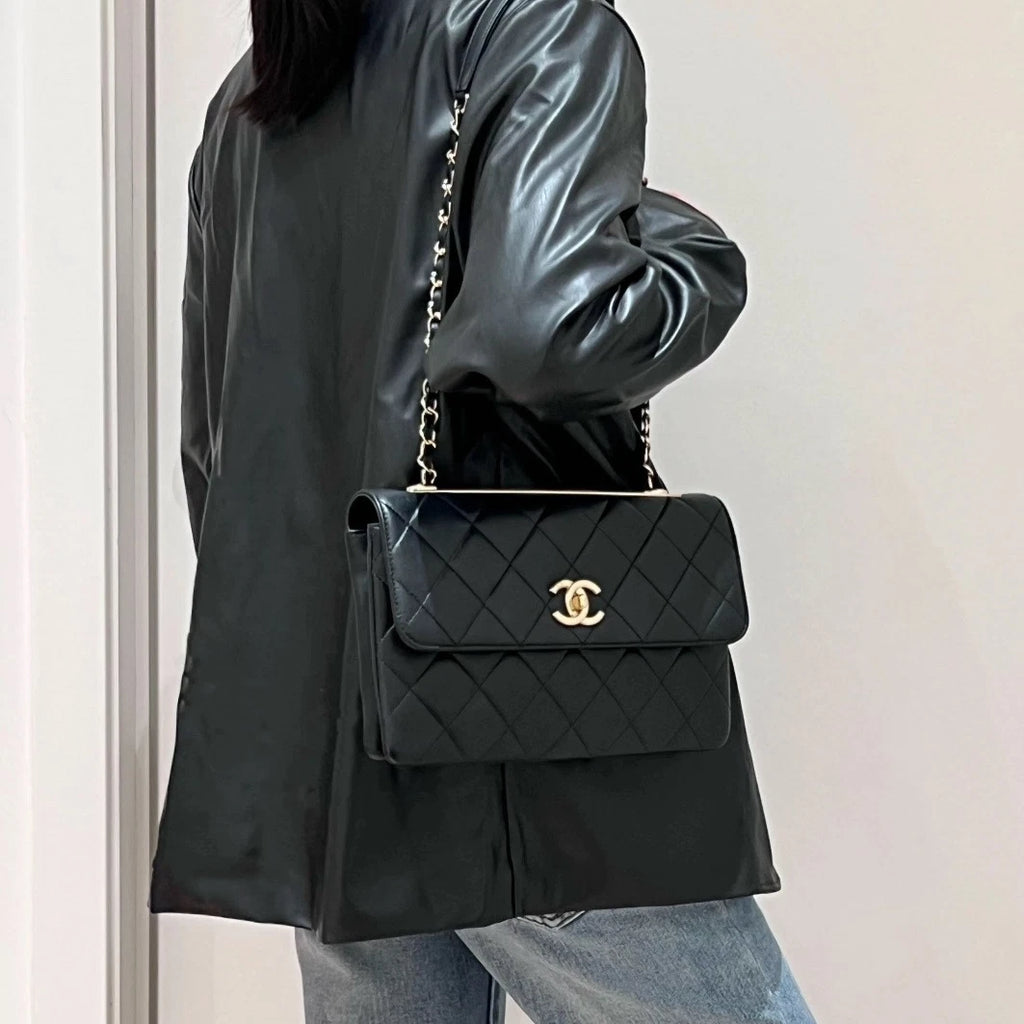 Chanel Trendy CC Lambskin Chain Shoulder Bag Black Gold Women Diamond Classic