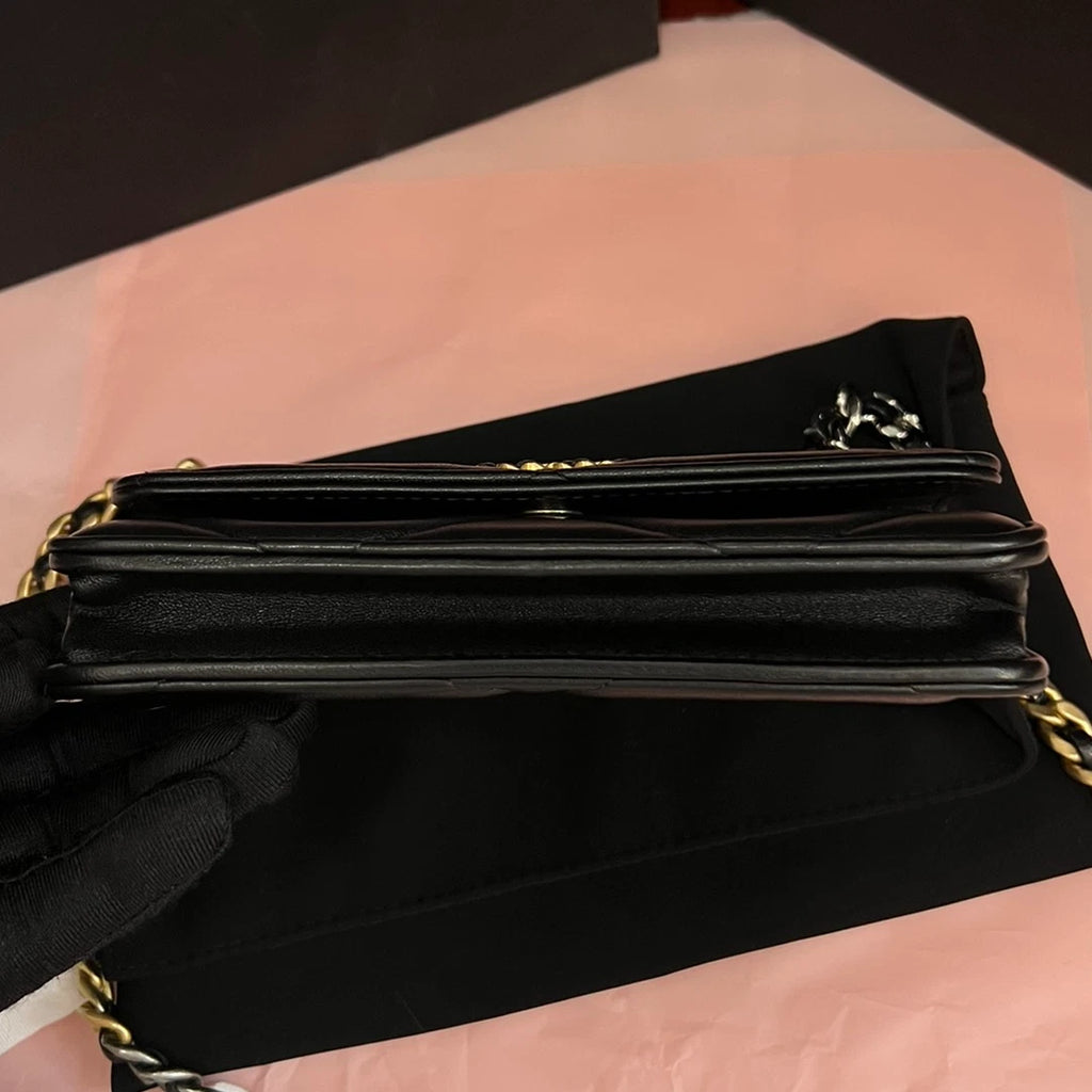 Chanel 19Bag WOC Lambskin Mini Chain Top Handle Crossbody Black Gold Women