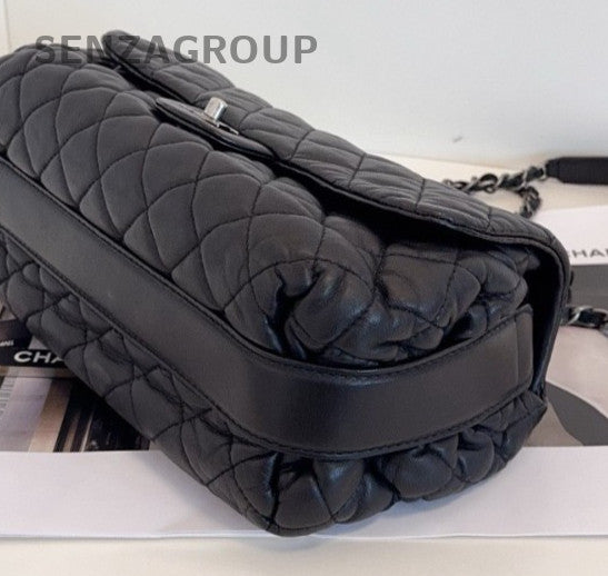 Chanel Classic Flap Jumbo Chain Shoulder bag Black Silver Women Diamond Fashion
