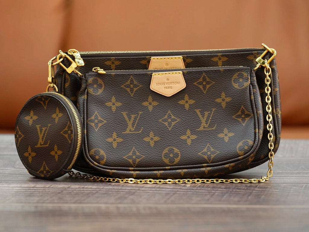 Louis Vuitton Multi Pochette Accessoires Canvas Shoulder Bag Excellent