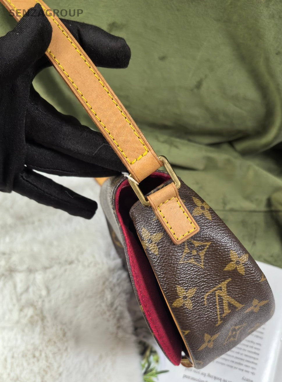 Louis Vuitton Saddle bag Monogram Vintage Crossbody bag