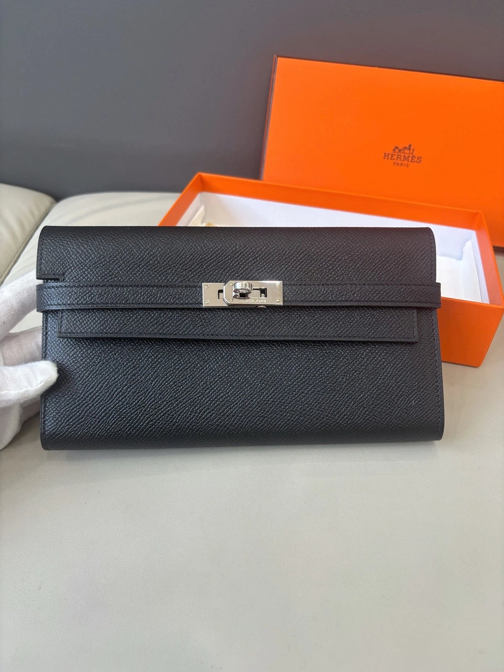 Hermès Kelly Long Wallet Card Holder Daily Use Black Silver Women Classic