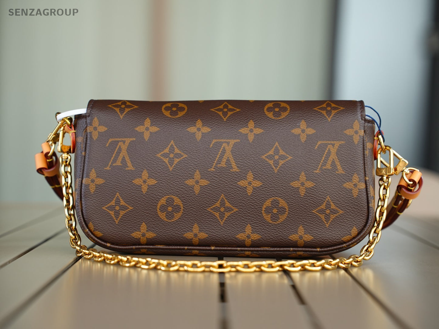 Louis Vuitton IVY Monogram Chain Shoulder bag Crossbody Amost Brand NEW