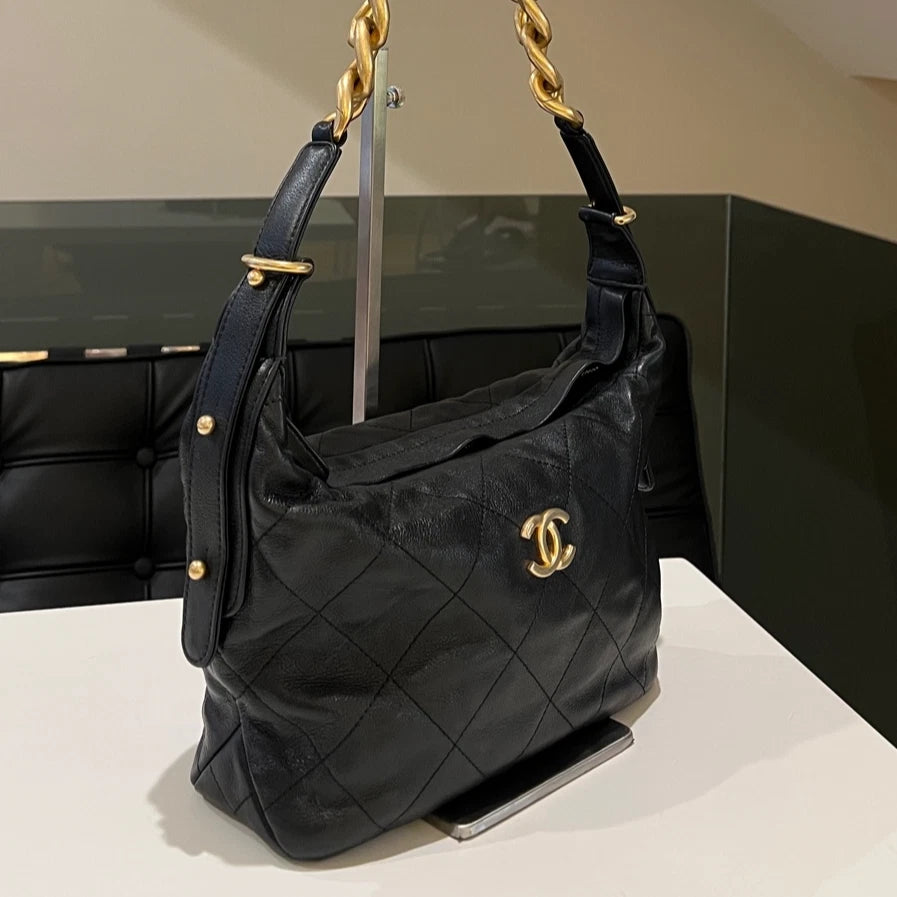 Chanel Black Gold Quilted Chain Hobo Shoulder Bag Classic Women