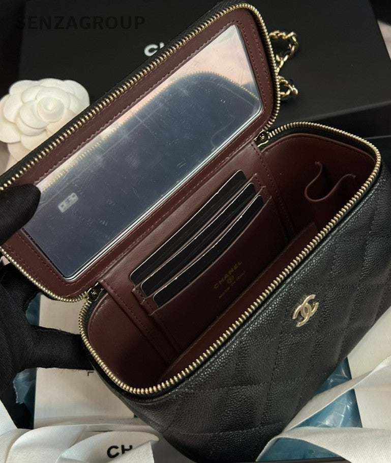 Chanel Diamond Pattern Chain Shoulder Bag Crossbody Black Gold Women Classic