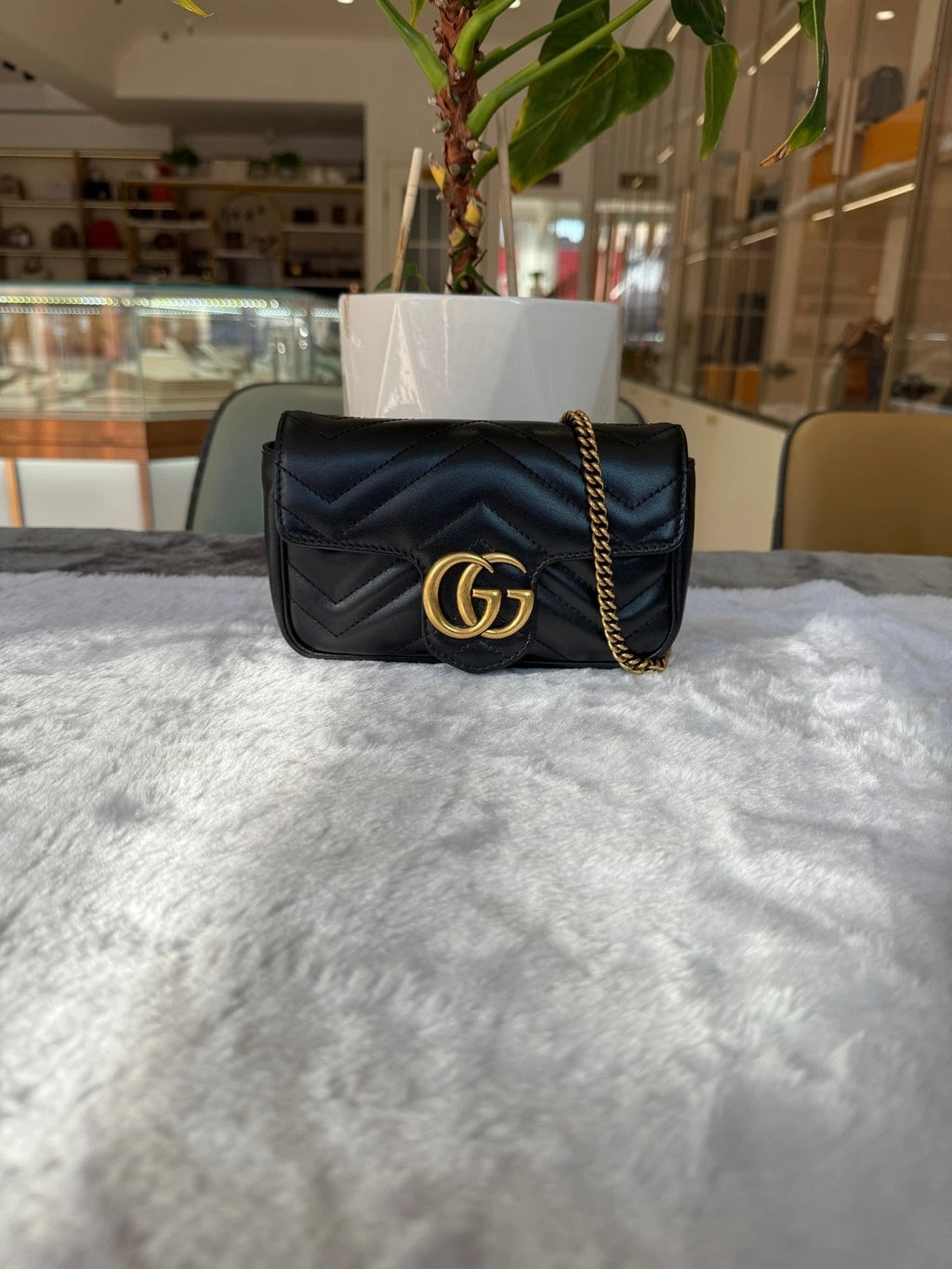 GUCCI Black Gold Marmont Mini Crossbody Bag For Women