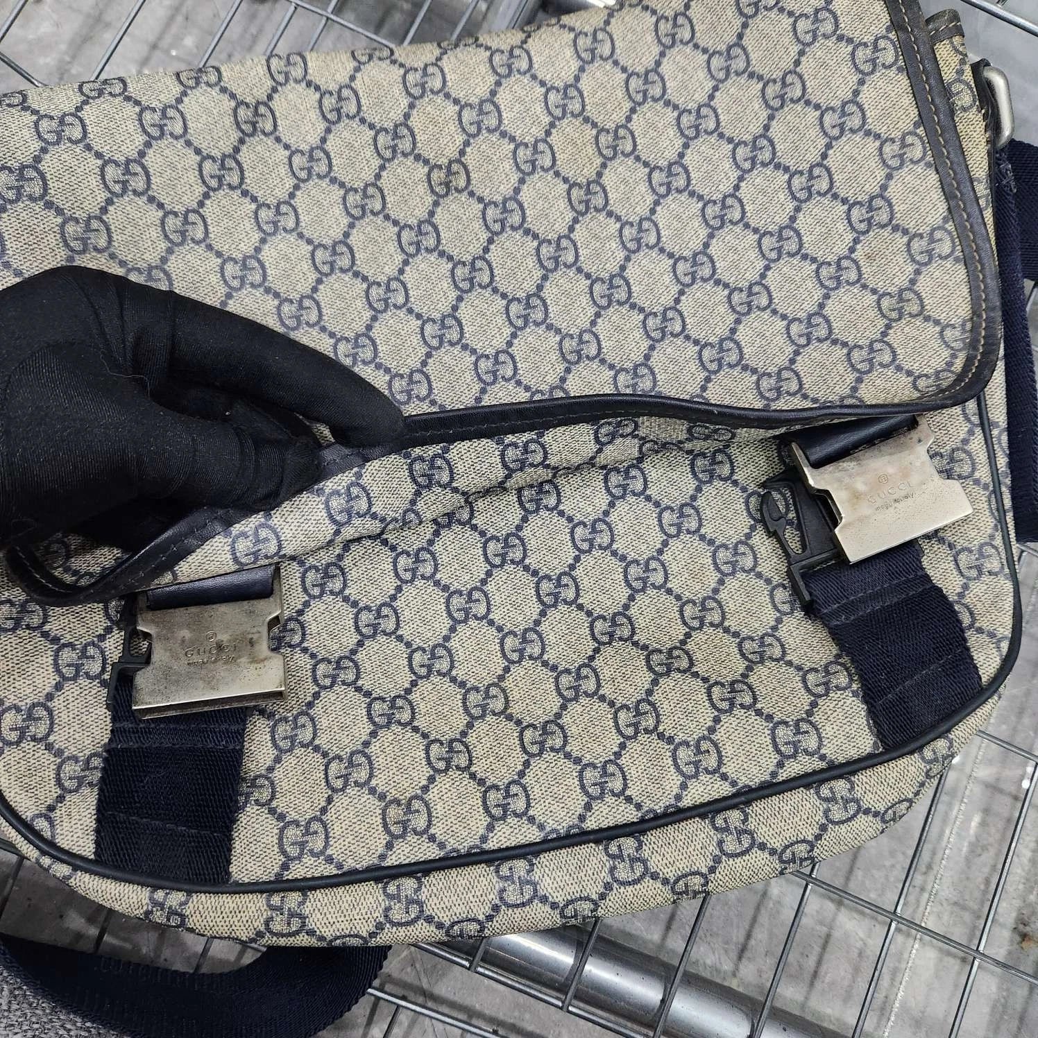 Gucci GG Canvas Flap Messenger Shoulder Crossbody For Women
