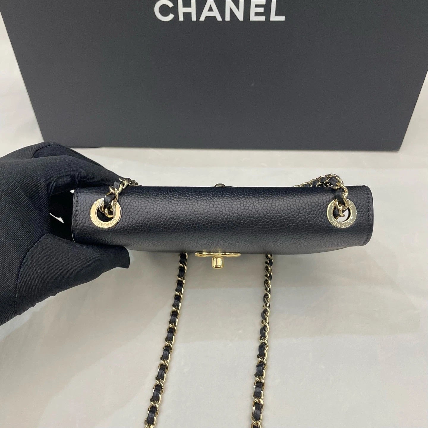 Chanel Caviar Leather Chain Black Shoulder Bag Crossbody Gold Hardware