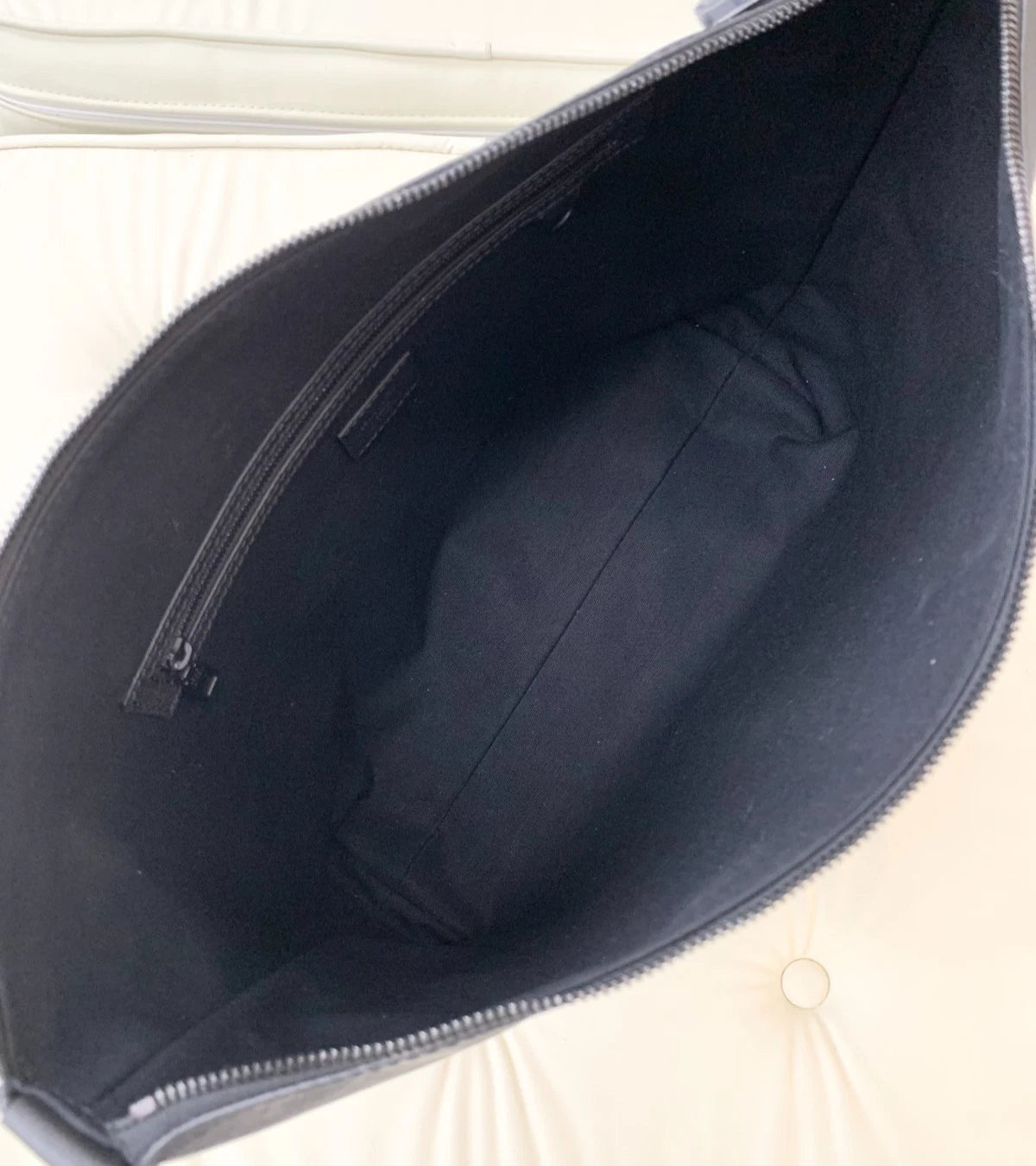 Louis Vuitton Vagabond Hobo Monogram Calfskin Shoulder Bag Crossbody Bag Women S
