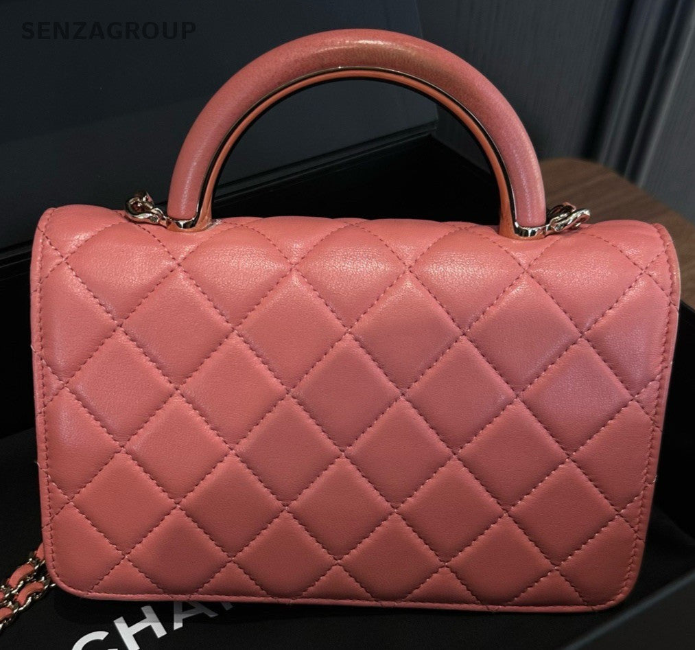 Chanel 22A WOC Lambskin Chain Crossbody Pink Silver Used Women Fashion Diamond