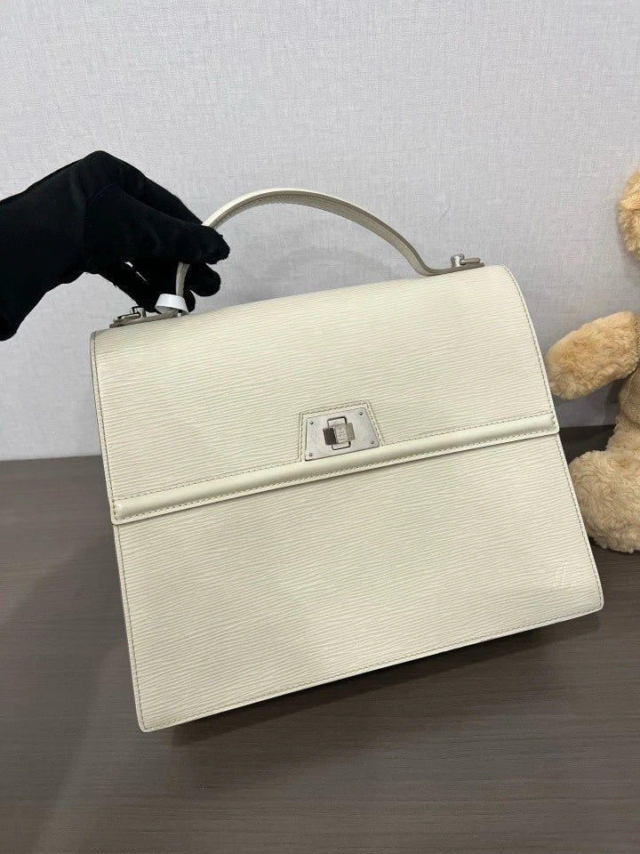 Louis Vuitton Sevigne Medium Epi Handbag Shoulder Bag For Women