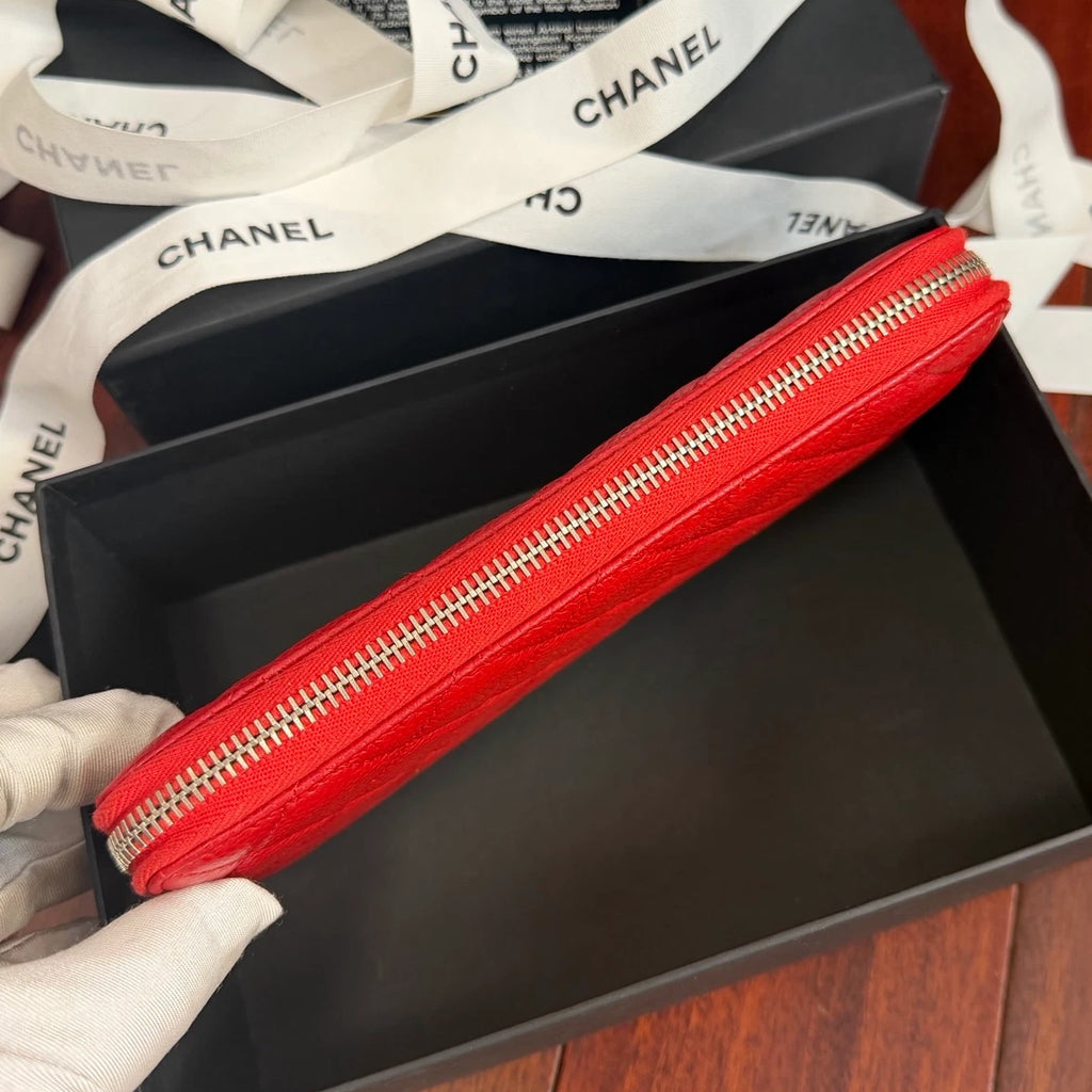 Chanel Diamond Long Wallet Red Silver Used Women Classic