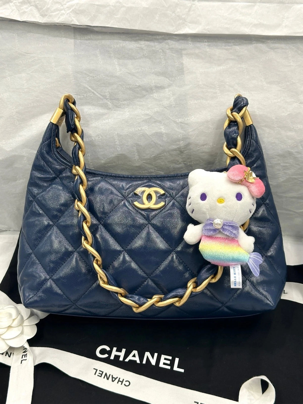 CHANEL Medium Navy Lambskin Hobo Shoulder Bag For Women