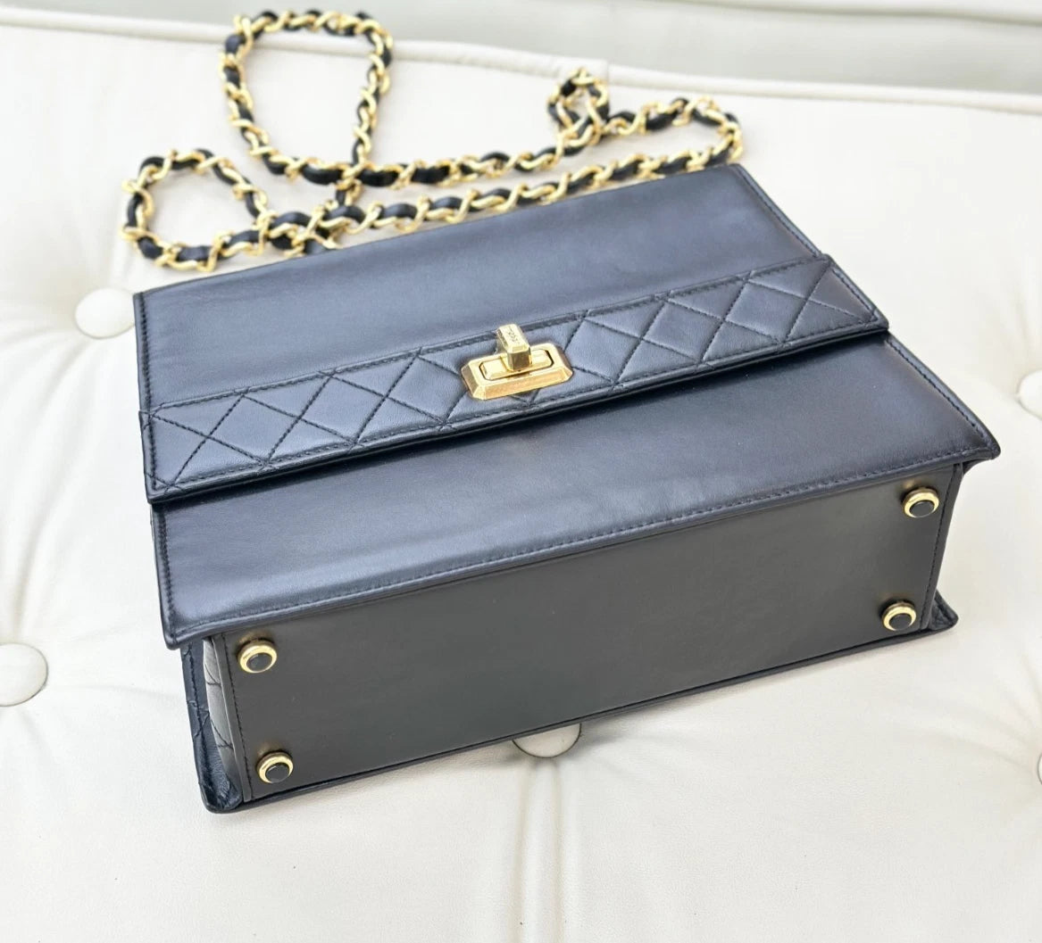 Chanel Classic Flap Vintage Lambskin Shoulder Bag Gold Hardware Women S