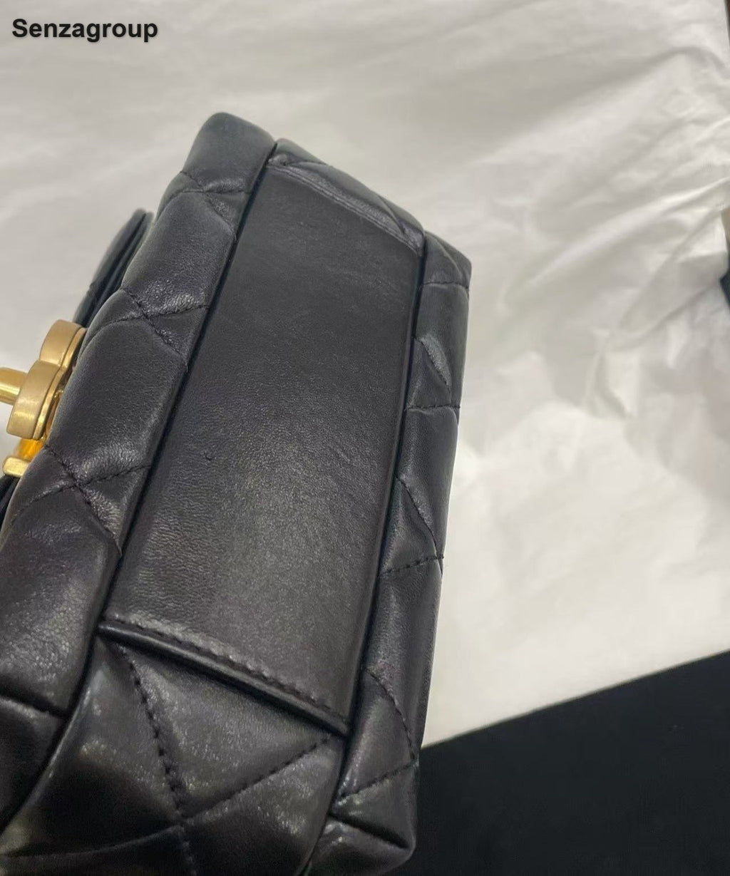 Brand New Chanel 24A Pearl Chain Shoulder Bag Black Gold Women Chip Version