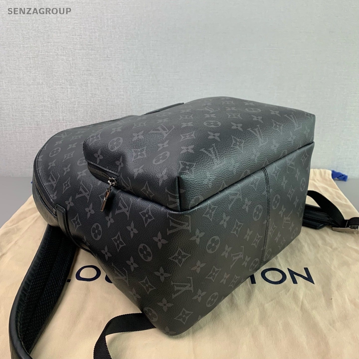 Louis Vuitton Discovery Backpack Black Monogram